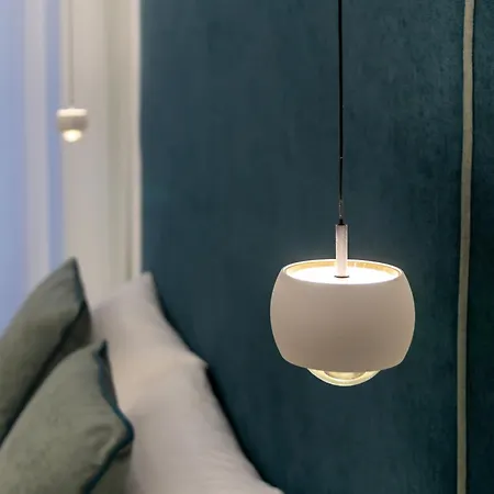 Lovelia: Square Lovely 3*