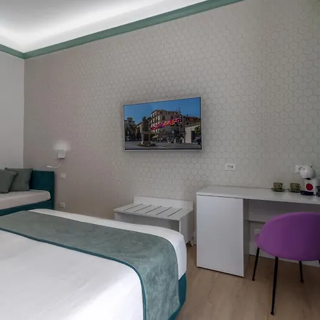 Lovelia: Square Lovely Sorrente