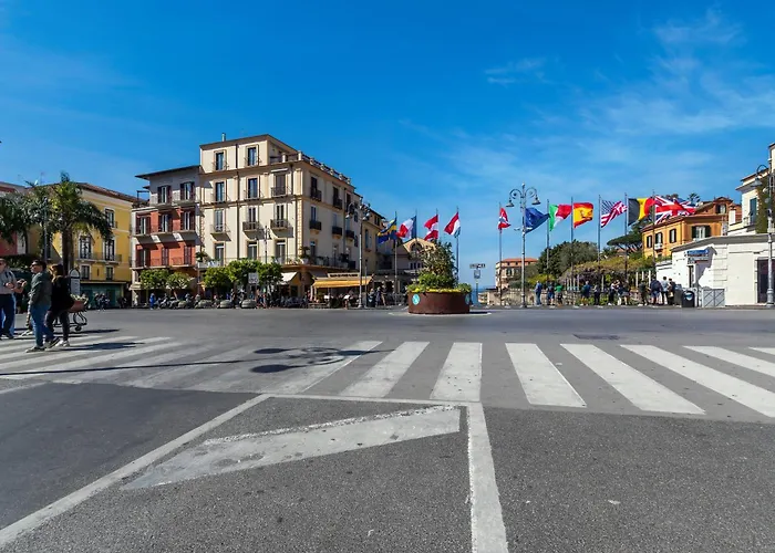 Lovelia: Square Lovely Bed & Breakfast Sorrento